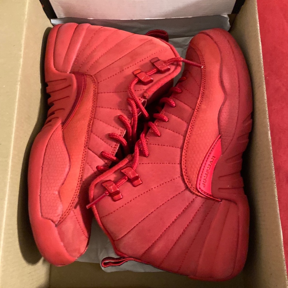 Jordan 12 - retro